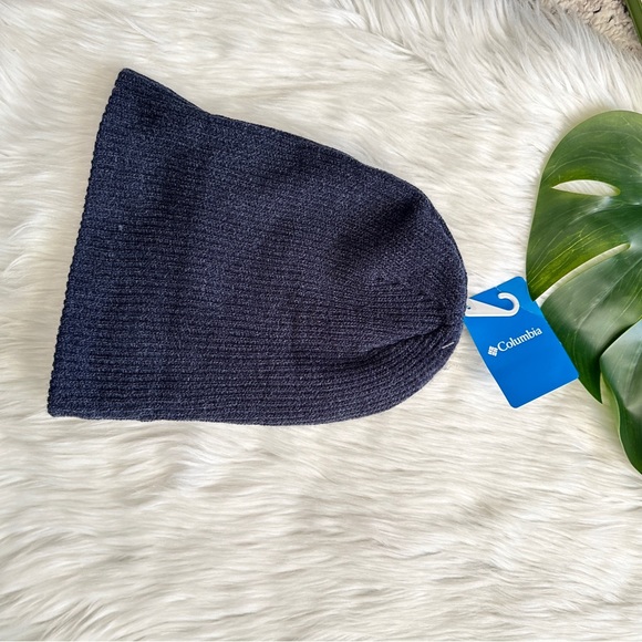 *sold* NWT Columbus Beanie Hat - Picture 5 of 5